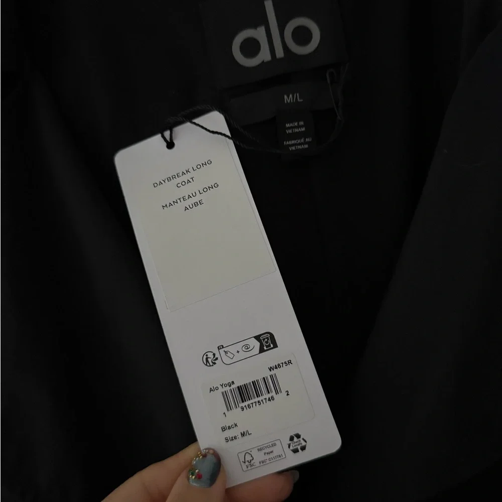 ALO Yoga Daybreak Long Coat Black Hooded Detachable Belt NEW with tag